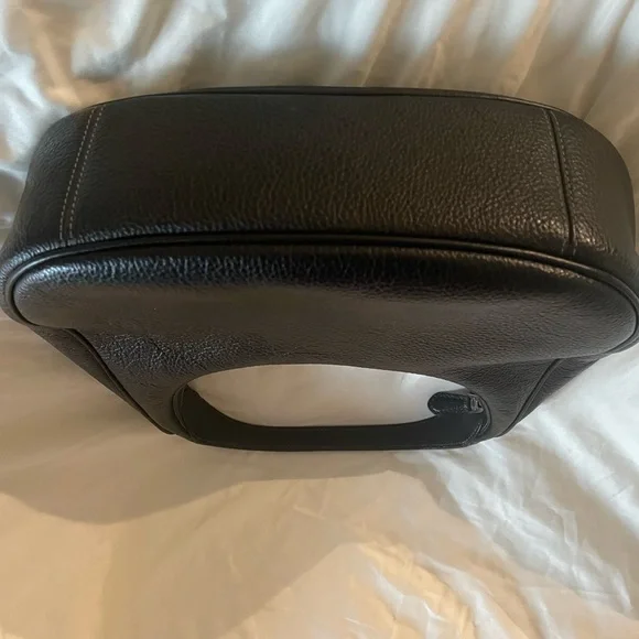 Coach Black Leather Shoulder Bag - Picture 6 of 6